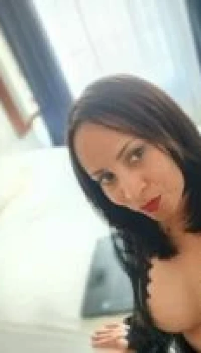 Latina Roxan
