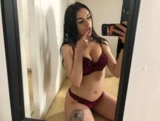Ashley Zara