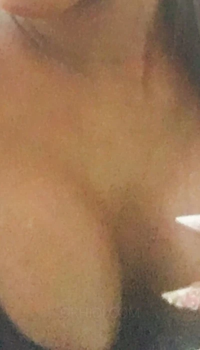 BLACK BRITISH SLUT
