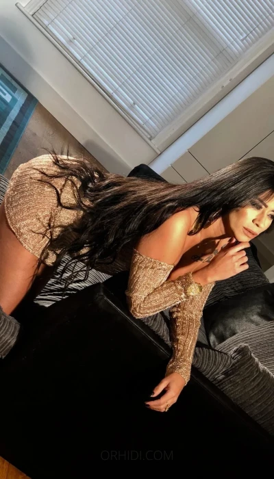 vanessa_brunette25