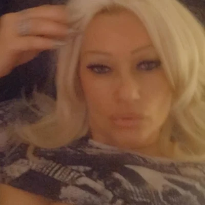 Kelsey milf xxx