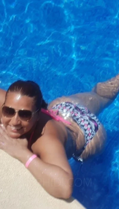 ANNIE DIRTY SLUT