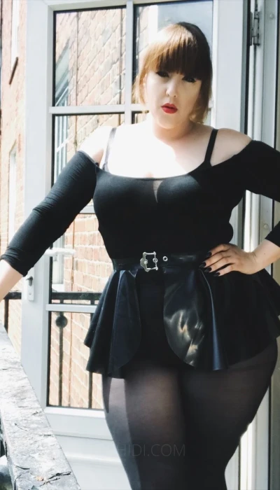 Mistress_Komakino